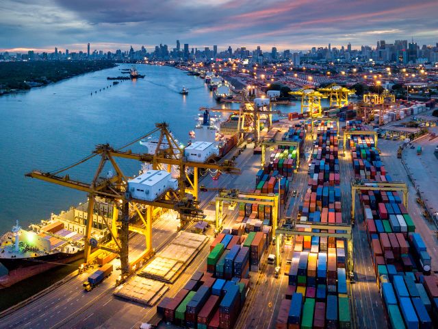 Porto di scambio merci