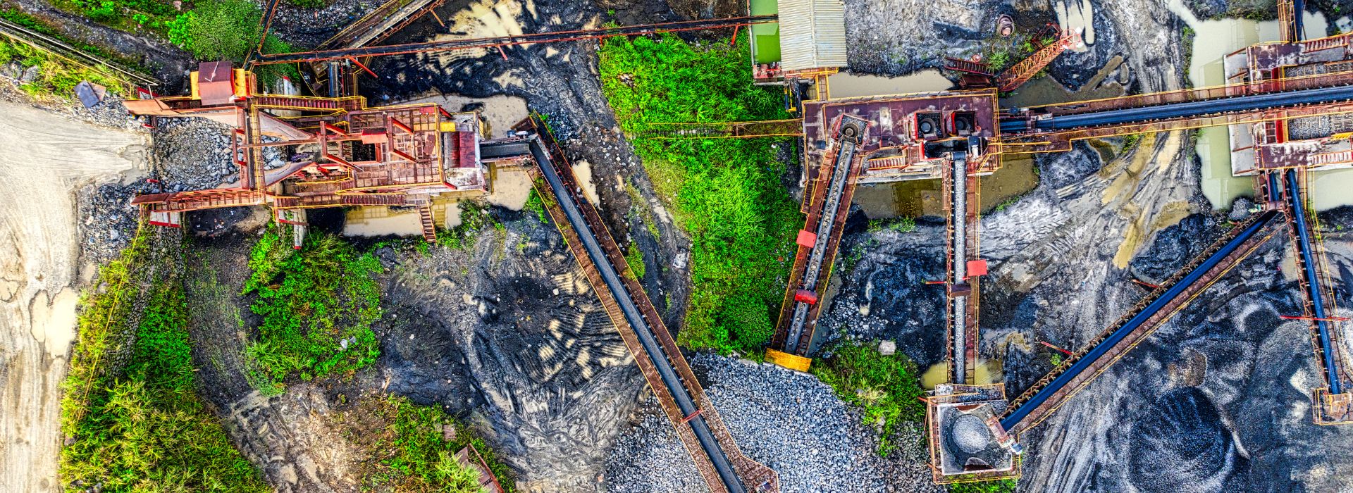 Vista aerea di una cava di minerali