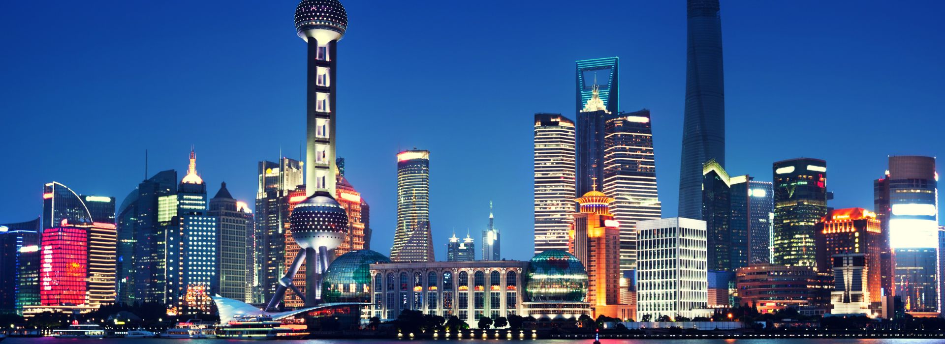 Città cinese di sera